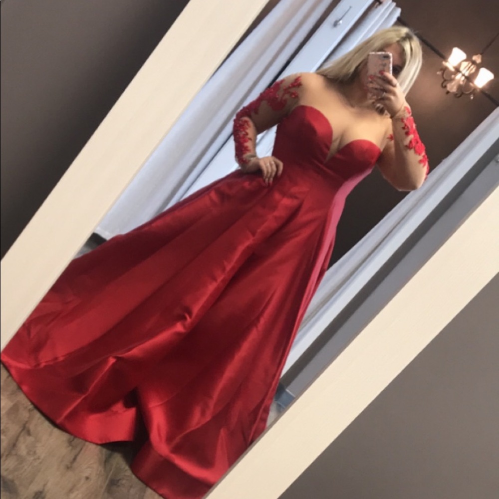 Tarik Ediz Red Prom Gown Style #50408 | Sweetheart Long Sleeve A-Line Dress